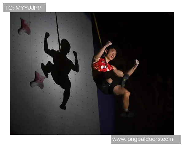 重庆飞盘队在攀岩联赛中以65分稳居积分榜首位