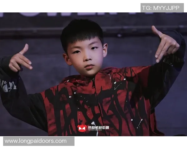 深圳街舞队创新盯防策略引领街舞新风潮探讨与分析